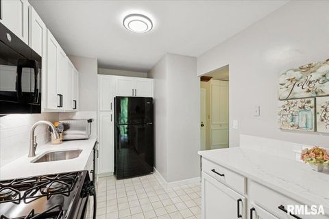 Tiny photo for 1800 7TH Street #2A, East Moline, IL 61244 (MLS # 12605335)