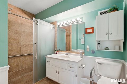 Tiny photo for 1800 7TH Street #2A, East Moline, IL 61244 (MLS # 12605335)