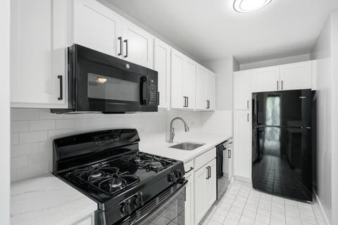 Tiny photo for 1800 7TH Street #2A, East Moline, IL 61244 (MLS # 12605335)