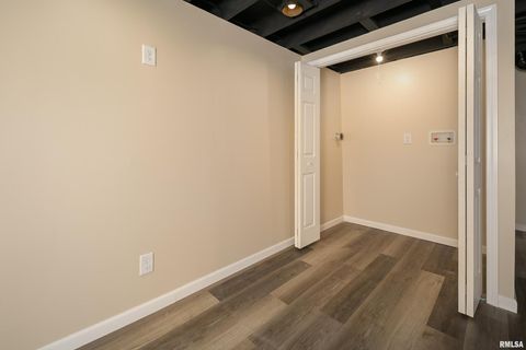 Tiny photo for 3205 CANDLEWICK Drive, Bettendorf, IA 52722 (MLS # QC4269625)