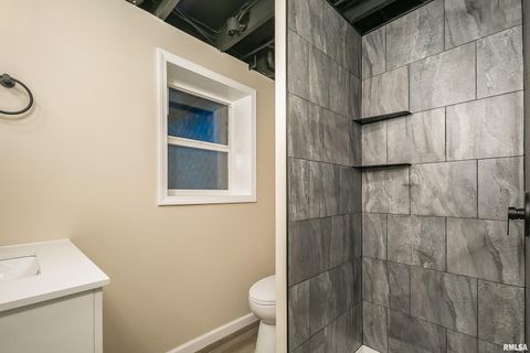 Tiny photo for 3205 CANDLEWICK Drive, Bettendorf, IA 52722 (MLS # QC4269625)