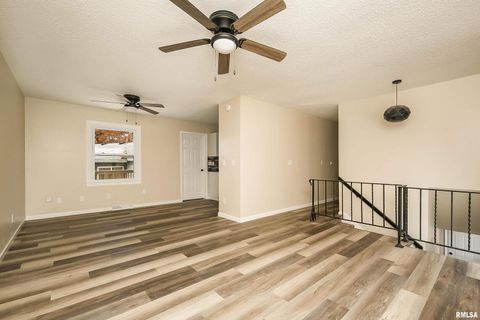 Tiny photo for 3205 CANDLEWICK Drive, Bettendorf, IA 52722 (MLS # QC4269625)