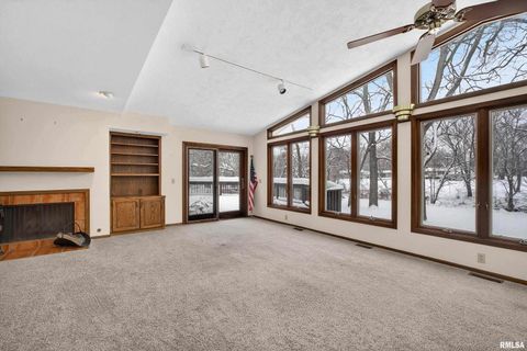 Tiny photo for 22 OAKBROOK Drive, Bettendorf, IA 52722 (MLS # QC4269732)