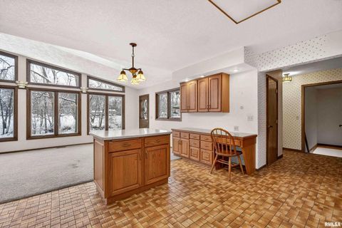 Tiny photo for 22 OAKBROOK Drive, Bettendorf, IA 52722 (MLS # QC4269732)