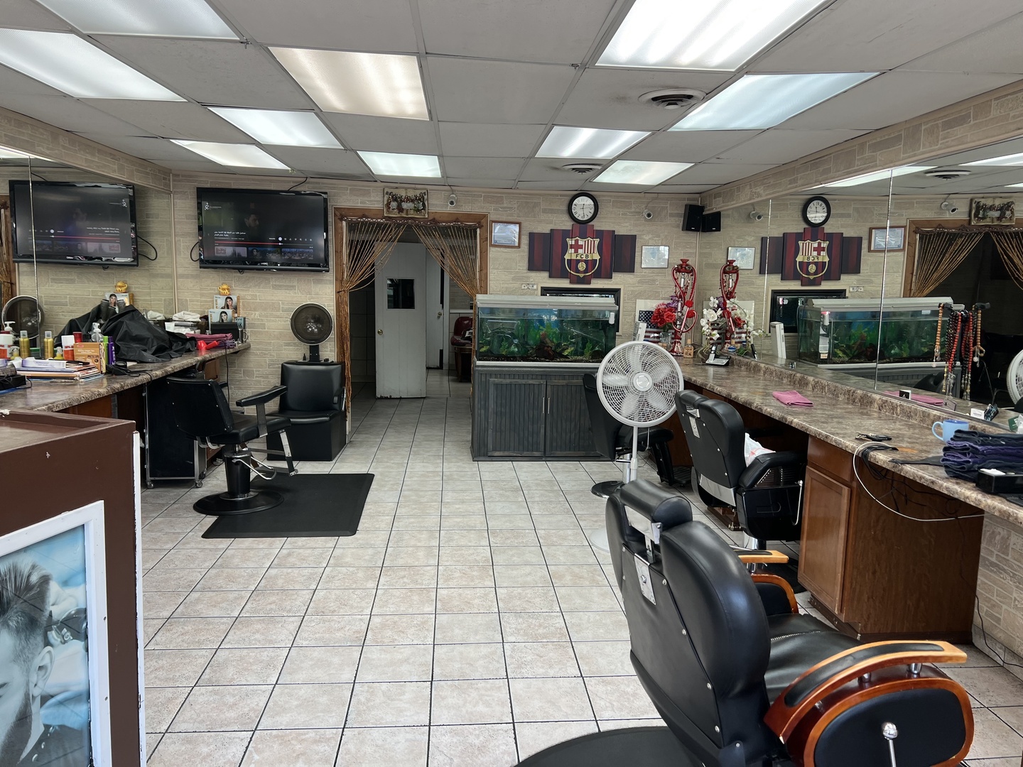 4549 N KEDZIE Avenue