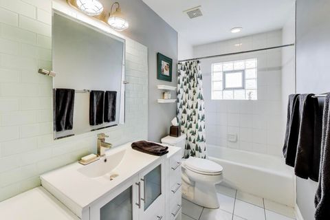 Tiny photo for 1029 Prairie Avenue, Park Ridge, IL 60068 (MLS # 12584996)