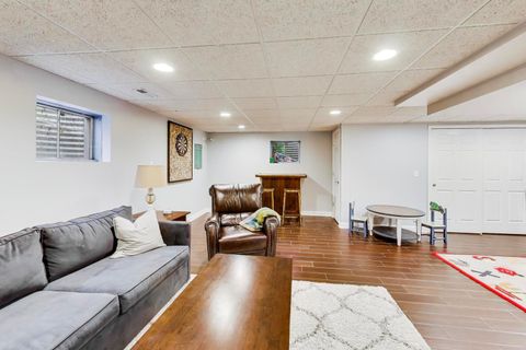 Tiny photo for 1029 Prairie Avenue, Park Ridge, IL 60068 (MLS # 12584996)