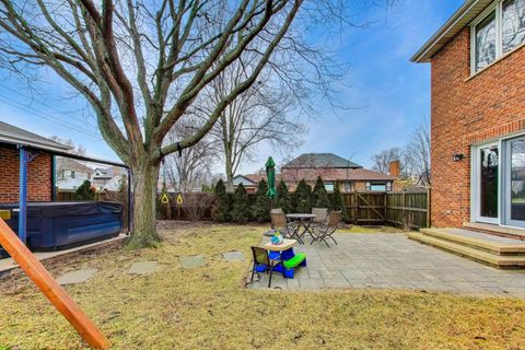 Tiny photo for 1029 Prairie Avenue, Park Ridge, IL 60068 (MLS # 12584996)
