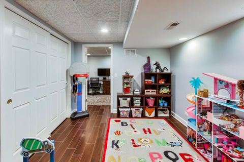 Tiny photo for 1029 Prairie Avenue, Park Ridge, IL 60068 (MLS # 12584996)