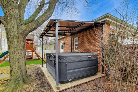 Tiny photo for 1029 Prairie Avenue, Park Ridge, IL 60068 (MLS # 12584996)