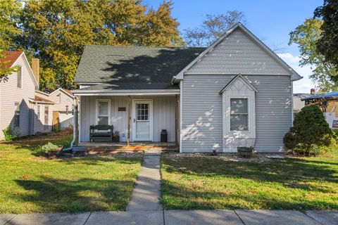 Photo of 205 E Kyle Street, Ogden, IL 61859 (MLS # 12504798)