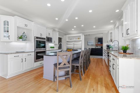 Tiny photo for 13 Kensington Drive, North Barrington, IL 60010 (MLS # 12607653)