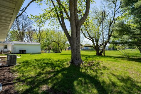 Tiny photo for 817 Bryan Street, Normal, IL 61761 (MLS # 12622846)