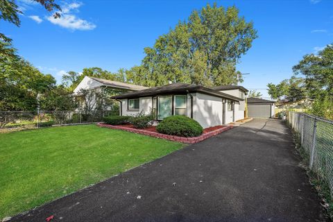 Tiny photo for 16619 Marshfield Avenue, Markham, IL 60428 (MLS # 12529980)