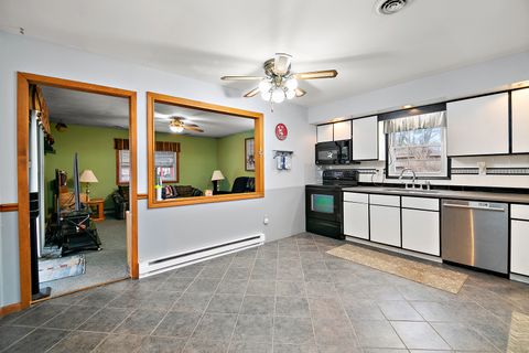 Tiny photo for 135 S Jackson Avenue, Bradley, IL 60915 (MLS # 12524191)