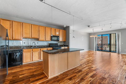 Tiny photo for 5 E 14th Place #1304, Chicago, IL 60605 (MLS # 12700020)