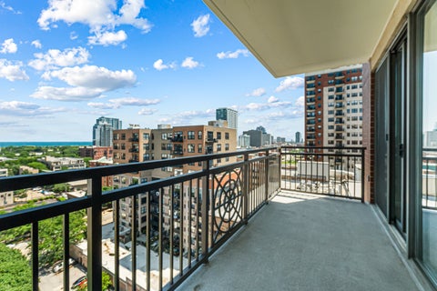 Tiny photo for 5 E 14th Place #1304, Chicago, IL 60605 (MLS # 12700020)