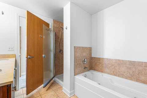 Tiny photo for 5 E 14th Place #1304, Chicago, IL 60605 (MLS # 12700020)