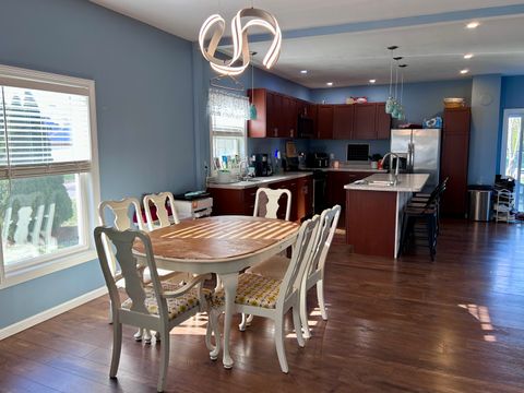 Tiny photo for 901 24th Street, Lasalle, IL 61301 (MLS # 12600892)