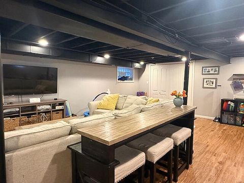 Tiny photo for 10813 S Artesian Avenue, Chicago, IL 60655 (MLS # 12587378)