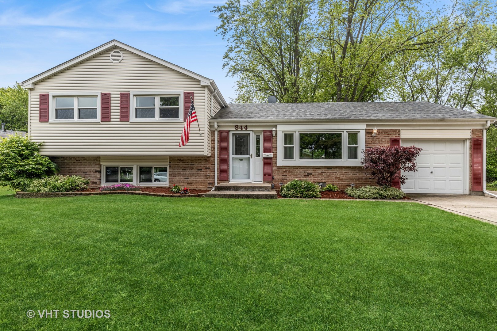 844 Kingston Lane
