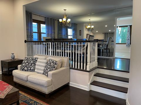 Tiny photo for 1925 E Waverly Lane, Arlington Heights, IL 60004 (MLS # 12510958)