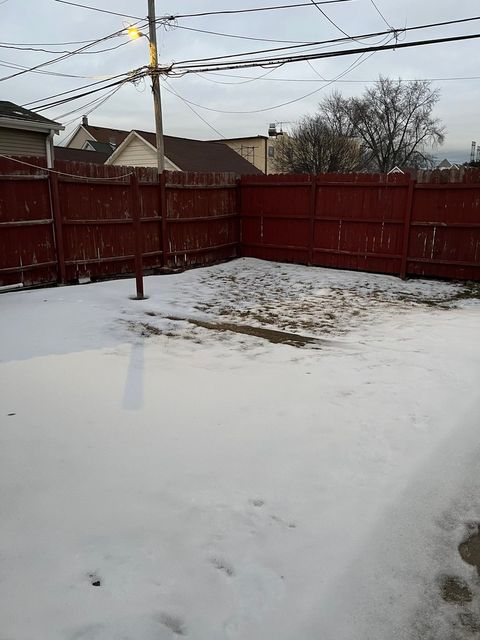 Tiny photo for 13515 S Baltimore Avenue, Chicago, IL 60633 (MLS # 12556462)