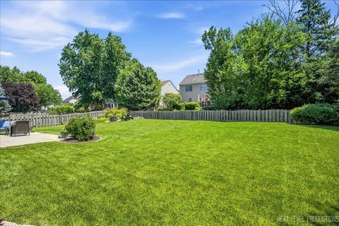 Tiny photo for 675 Parker Court, Geneva, IL 60134 (MLS # 12699635)