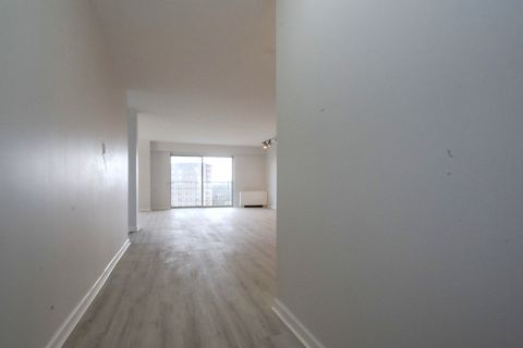 Tiny photo for 7033 N KEDZIE Avenue #1408, Chicago, IL 60645 (MLS # 12623978)