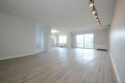 Tiny photo for 7033 N KEDZIE Avenue #1408, Chicago, IL 60645 (MLS # 12623978)