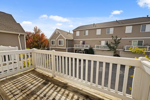 Tiny photo for 2295 TWILIGHT Drive, Aurora, IL 60503 (MLS # 12496082)