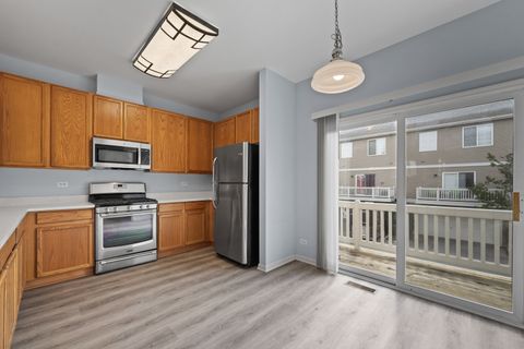 Tiny photo for 2295 TWILIGHT Drive, Aurora, IL 60503 (MLS # 12496082)