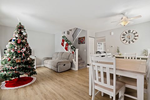 Tiny photo for 2730 Dorothy Drive, Aurora, IL 60504 (MLS # 12524110)