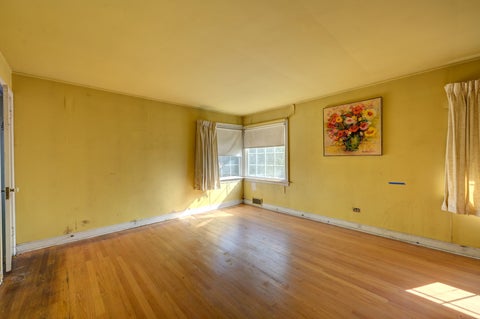 Tiny photo for 7741 S Paxton Avenue, Chicago, IL 60649 (MLS # 12786682)