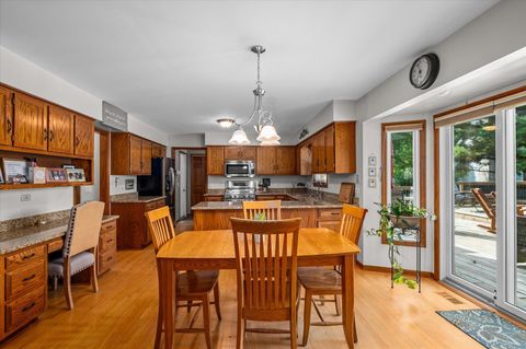 Tiny photo for 655 Blackhawk Drive, Batavia, IL 60510 (MLS # 12499746)