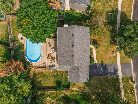 Tiny photo for 655 Blackhawk Drive, Batavia, IL 60510 (MLS # 12499746)