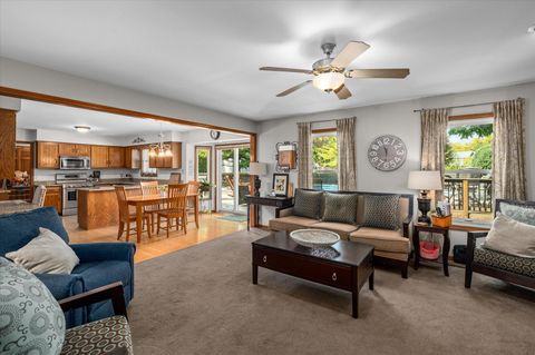 Tiny photo for 655 Blackhawk Drive, Batavia, IL 60510 (MLS # 12499746)