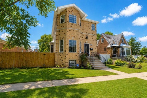 Tiny photo for 3452 N Newcastle Avenue, Chicago, IL 60634 (MLS # 12681733)