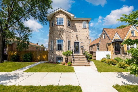 Photo of 3452 N Newcastle Avenue, Chicago, IL 60634 (MLS # 12681733)