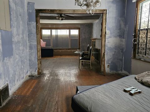 Tiny photo for 10562 S Wabash Avenue, Chicago, IL 60628 (MLS # 12511187)