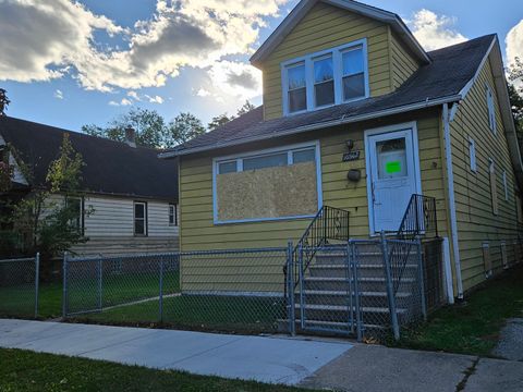 Tiny photo for 10562 S Wabash Avenue, Chicago, IL 60628 (MLS # 12511187)