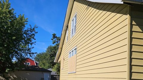 Tiny photo for 10562 S Wabash Avenue, Chicago, IL 60628 (MLS # 12511187)