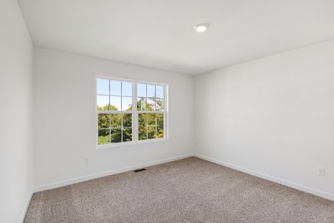 Tiny photo for 1401 Oakfield Lane, Pingree Grove, IL 60140 (MLS # 12635975)