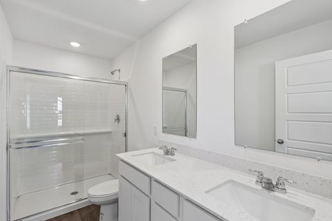Tiny photo for 1401 Oakfield Lane, Pingree Grove, IL 60140 (MLS # 12635975)