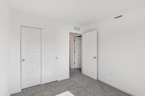 Tiny photo for 1401 Oakfield Lane, Pingree Grove, IL 60140 (MLS # 12635975)
