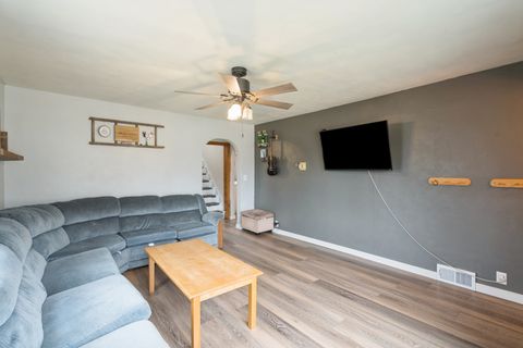 Tiny photo for 702 6th Avenue, Erie, IL 61250 (MLS # 12610559)