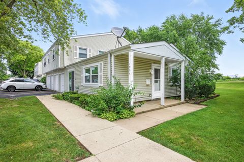 Tiny photo for 195 Thomas Court #A, Bartlett, IL 60103 (MLS # 12449253)