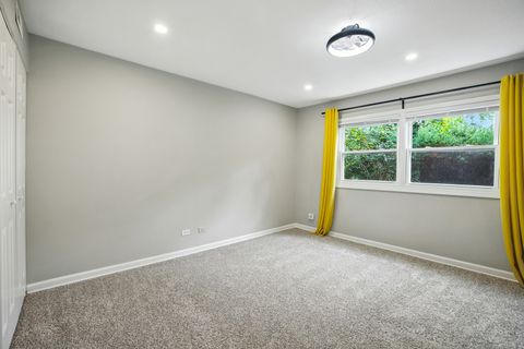 Tiny photo for 195 Thomas Court #A, Bartlett, IL 60103 (MLS # 12449253)