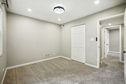 Tiny photo for 195 Thomas Court #A, Bartlett, IL 60103 (MLS # 12449253)