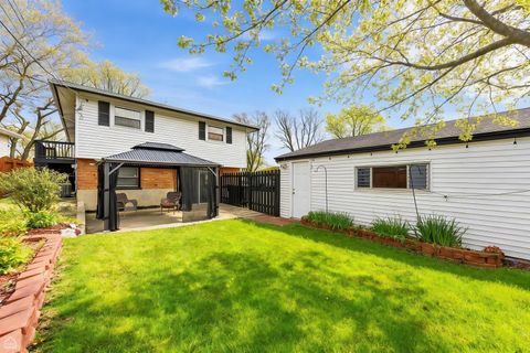 Tiny photo for 16948 Briargate Drive, Country Club Hills, IL 60478 (MLS # 12615829)